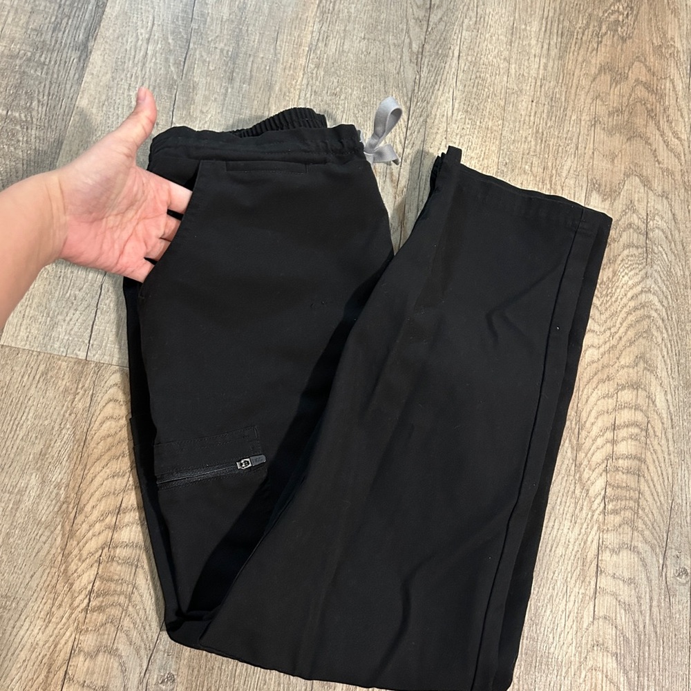 Figs women’s Black Pants size Small